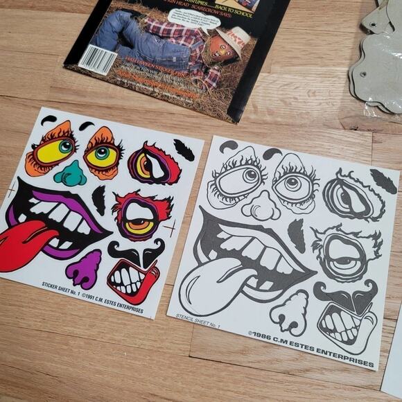 Vintage 80s Halloween Bundle Arkin 22-inch JOINTED SKELETONS Carve N Glo - Picture 5 of 11